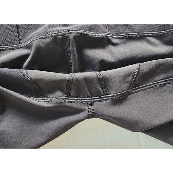 Lululemon Women’s Reflective High-Rise Running Legging | Black Size 6 Athleisure - Picture 6 of 9